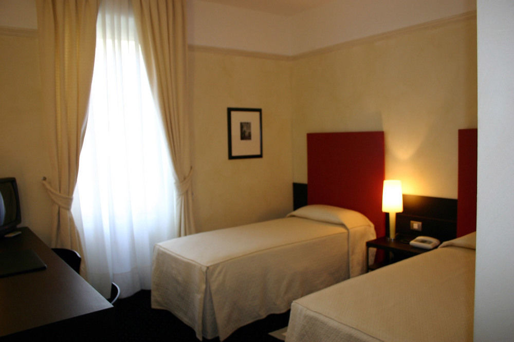 Hotel Colombia Mediolan Pokój zdjęcie