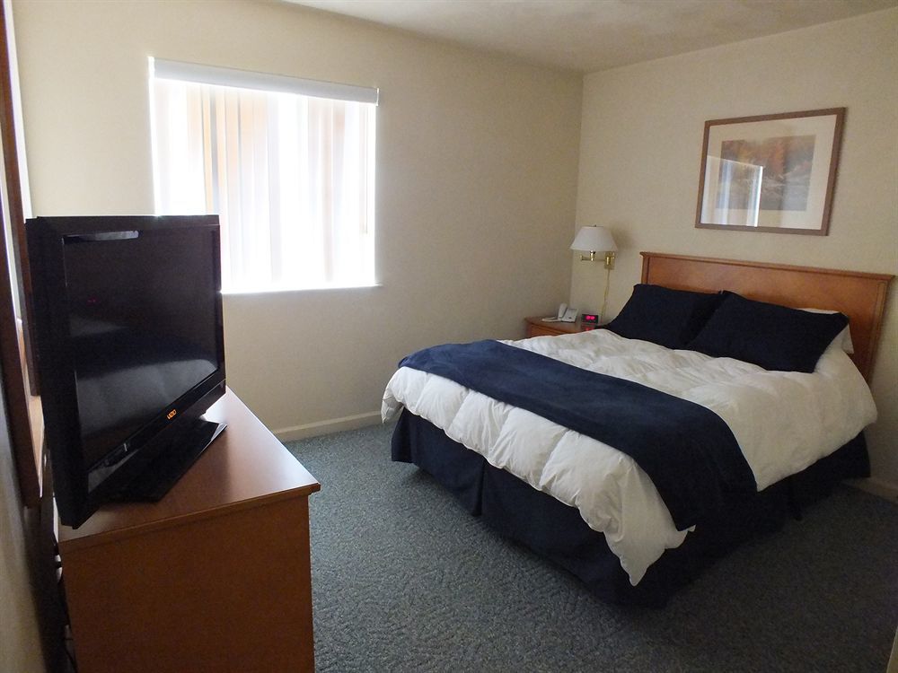 Affordable Corporate Suites Of Overland Drive Roanoke Zewnętrze zdjęcie