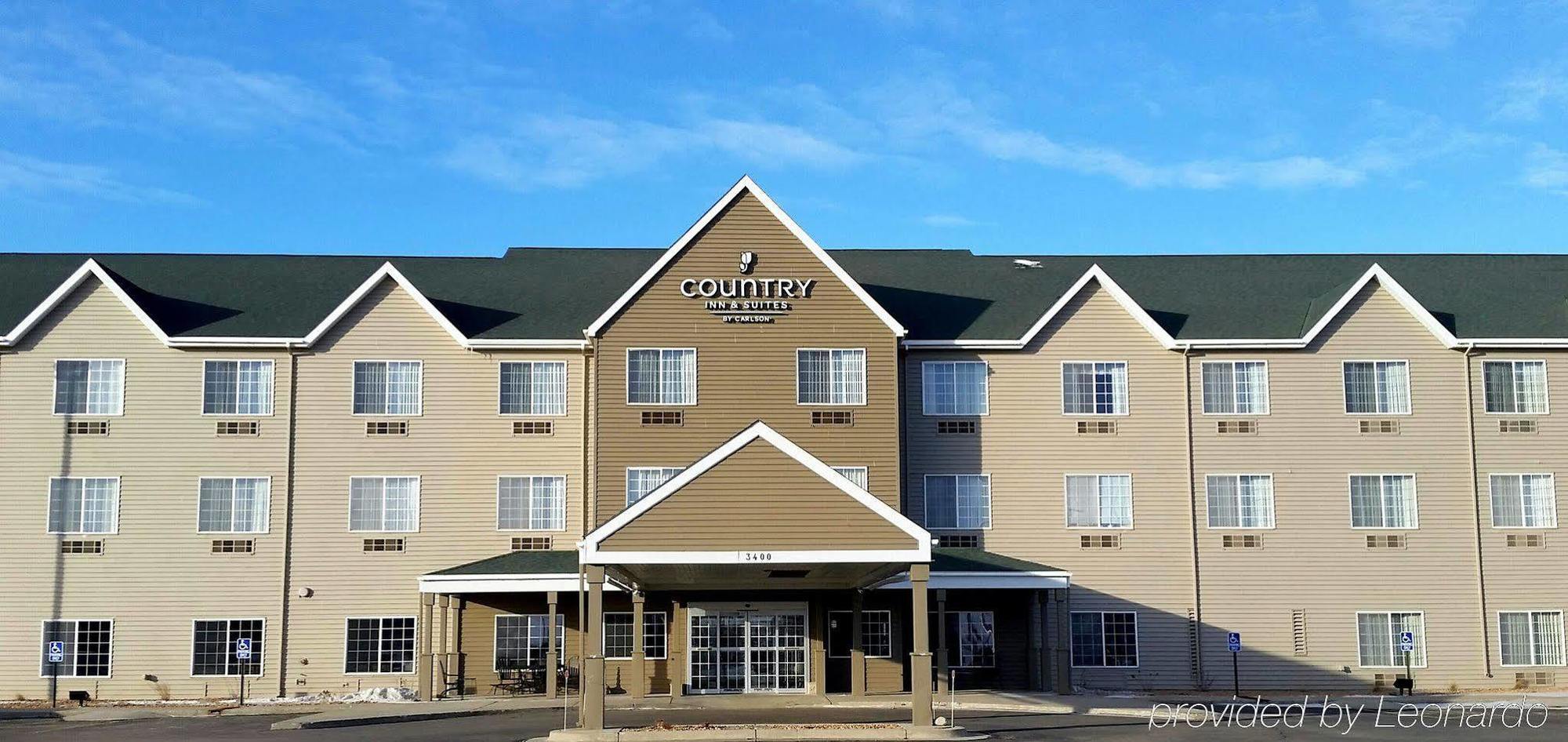 Country Inn & Suites By Radisson, Watertown, Sd Zewnętrze zdjęcie