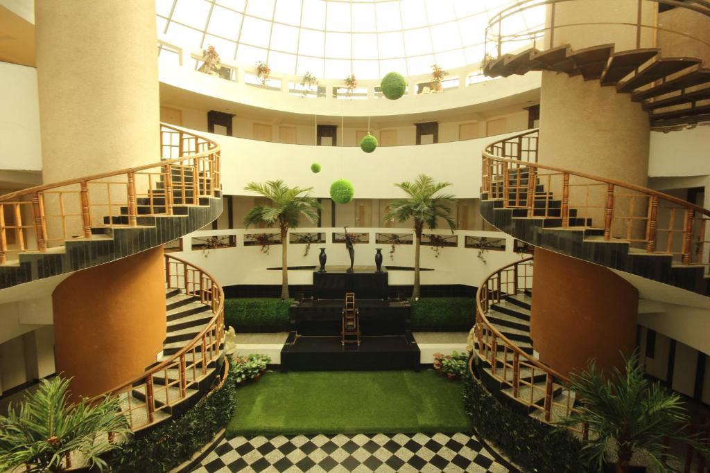 Hotel Biji'S Hill Retreat Lonavla Zewnętrze zdjęcie