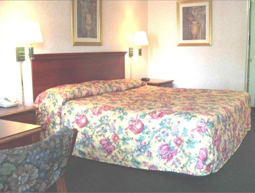 America'S Best Inn & Suites - Decatur Pokój zdjęcie