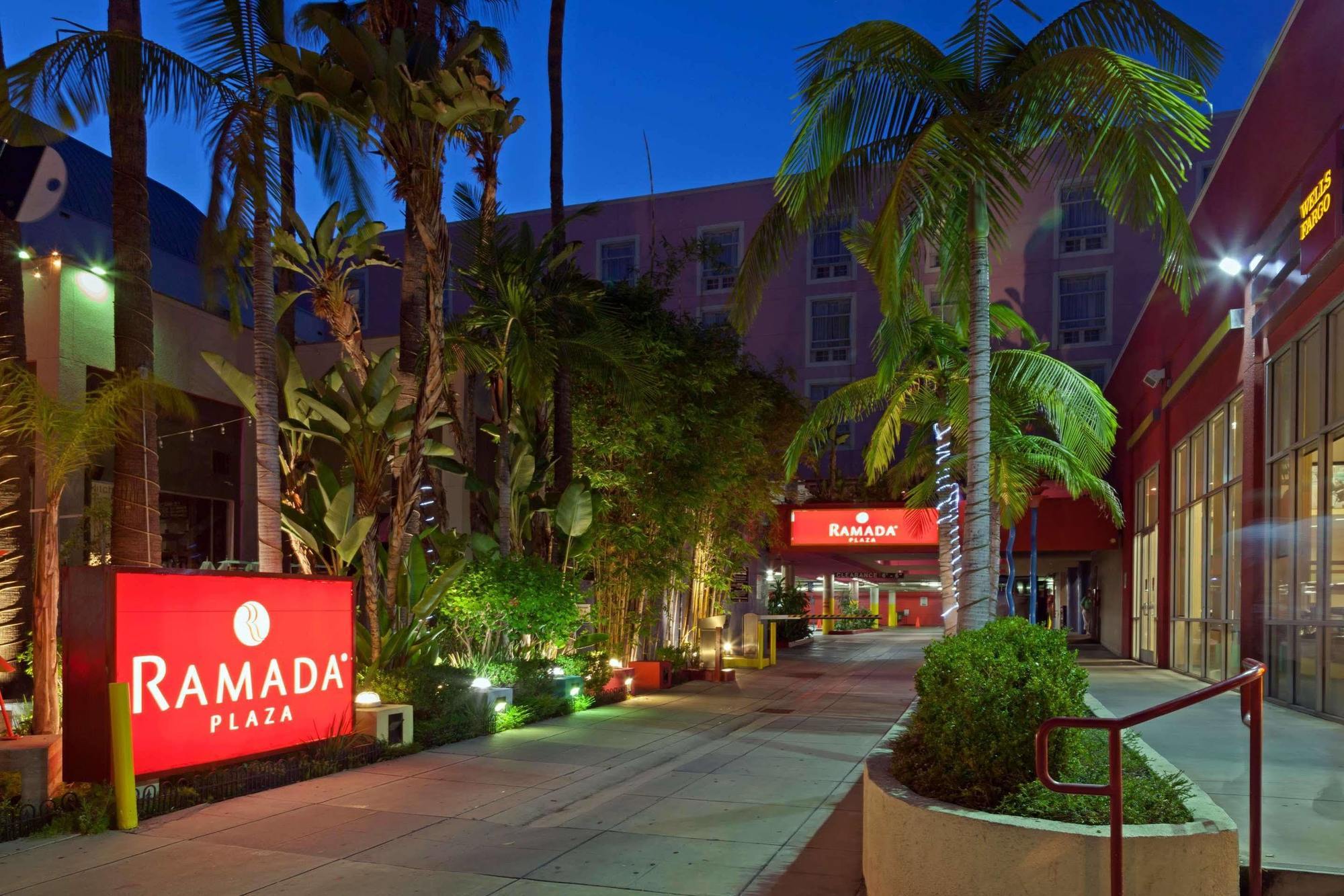 Ramada Plaza By Wyndham West Hollywood Hotel & Suites Los Angeles Zewnętrze zdjęcie