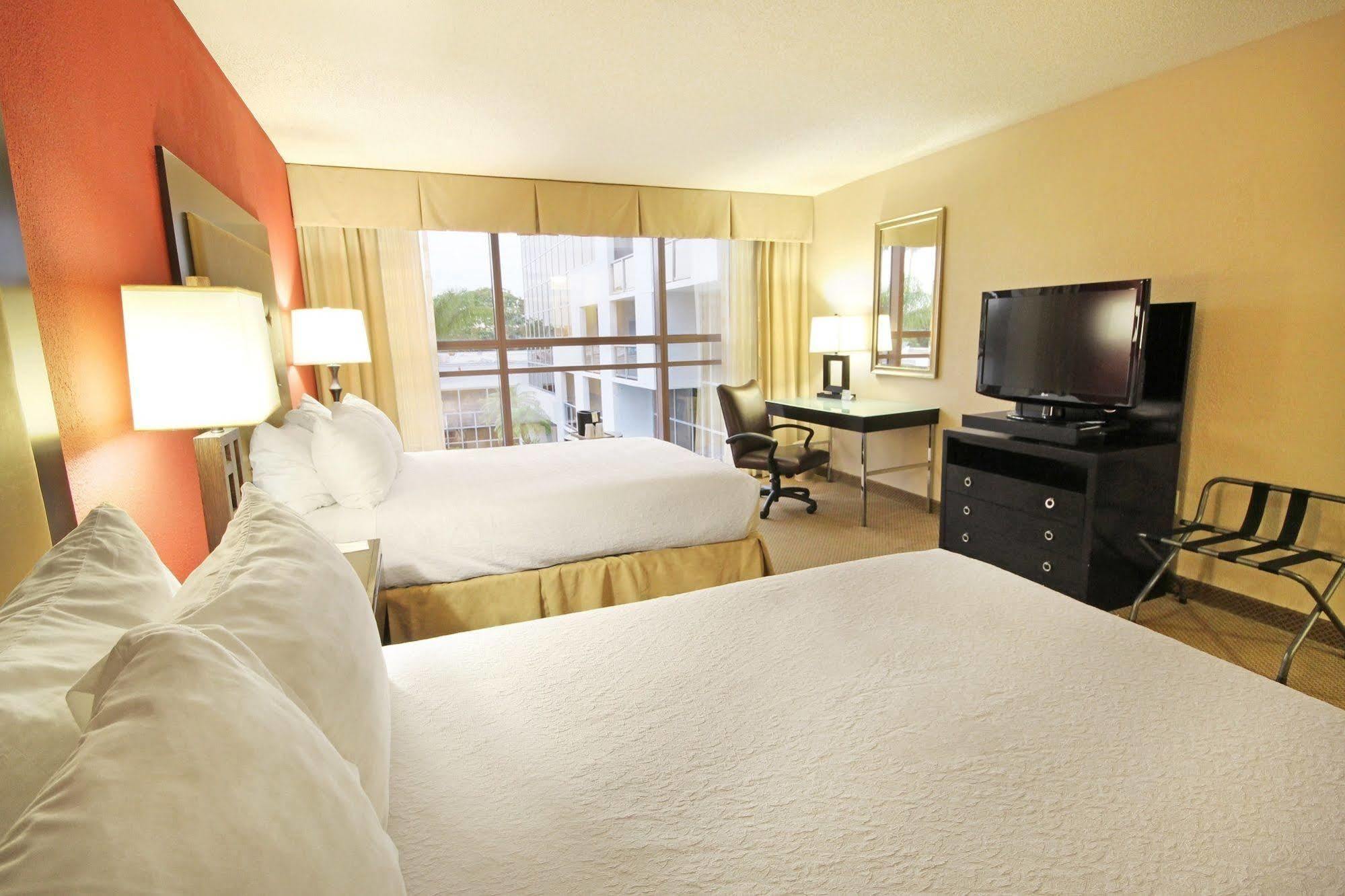Sawgrass Grand Hotel And Suites Sports Complex Sunrise Zewnętrze zdjęcie