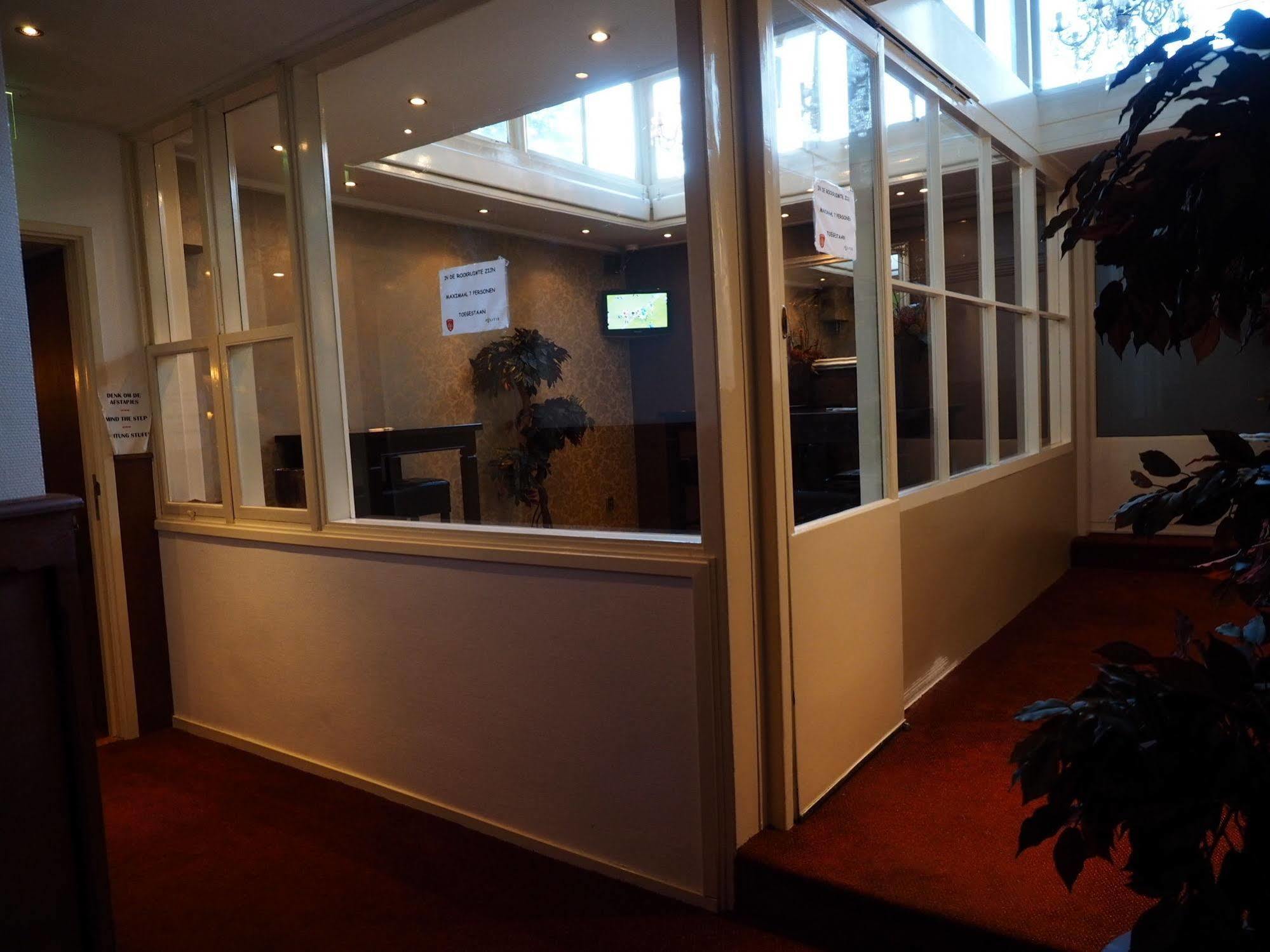 Hotel 'T Anker Leeuwarden Zewnętrze zdjęcie