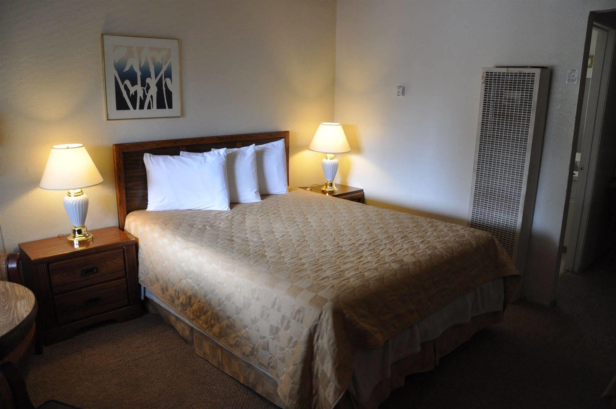 Cedar Inn & Suites South Lake Tahoe Zewnętrze zdjęcie