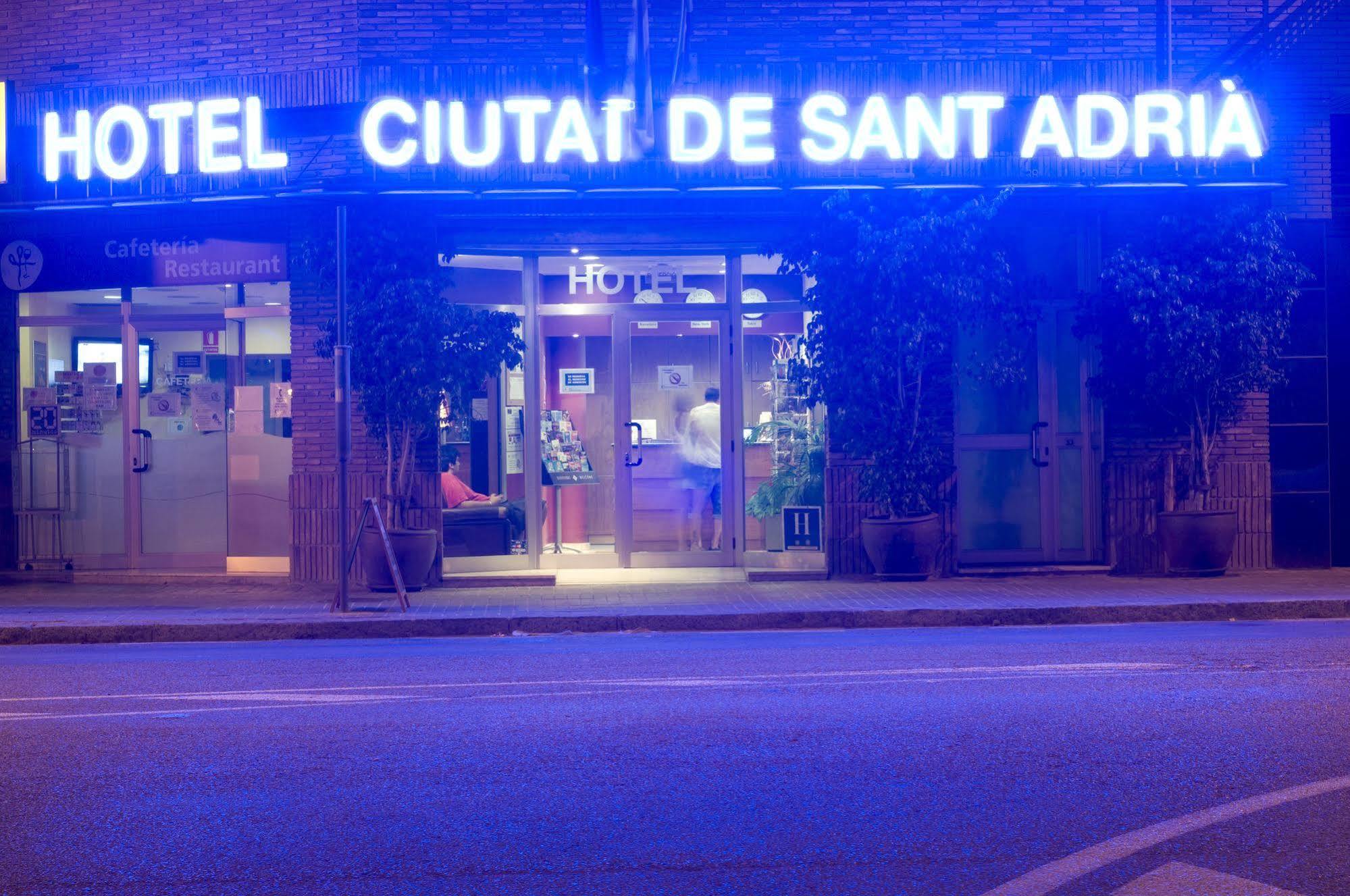 Hotel Ciutat De Sant Adria San Adrián de Besós Zewnętrze zdjęcie