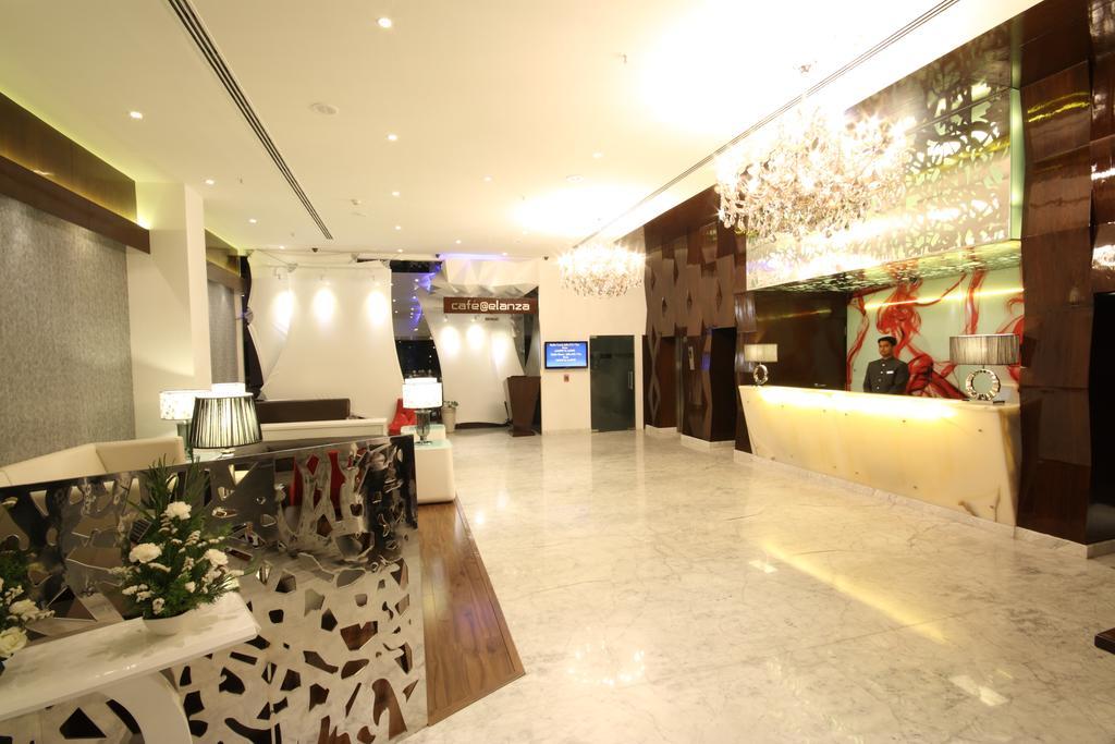 The Elanza Hotel, Bengaluru Zewnętrze zdjęcie