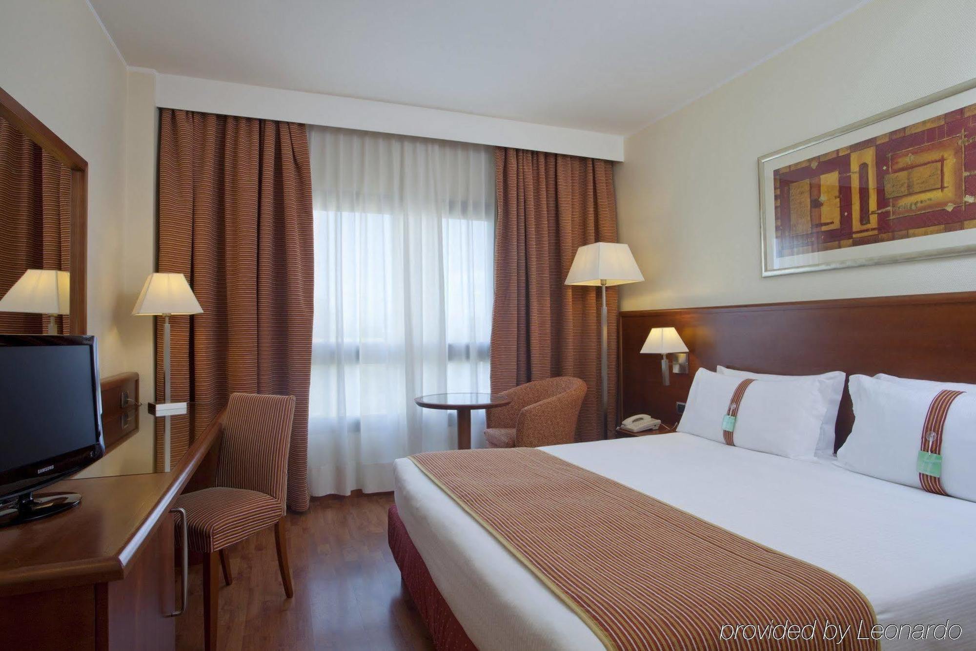 Holiday Inn Cagliari, An Ihg Hotel Zewnętrze zdjęcie