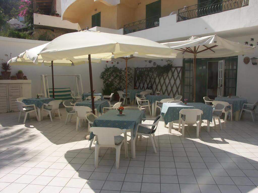 Hotel Villa Bina Sant'Angelo  Zewnętrze zdjęcie