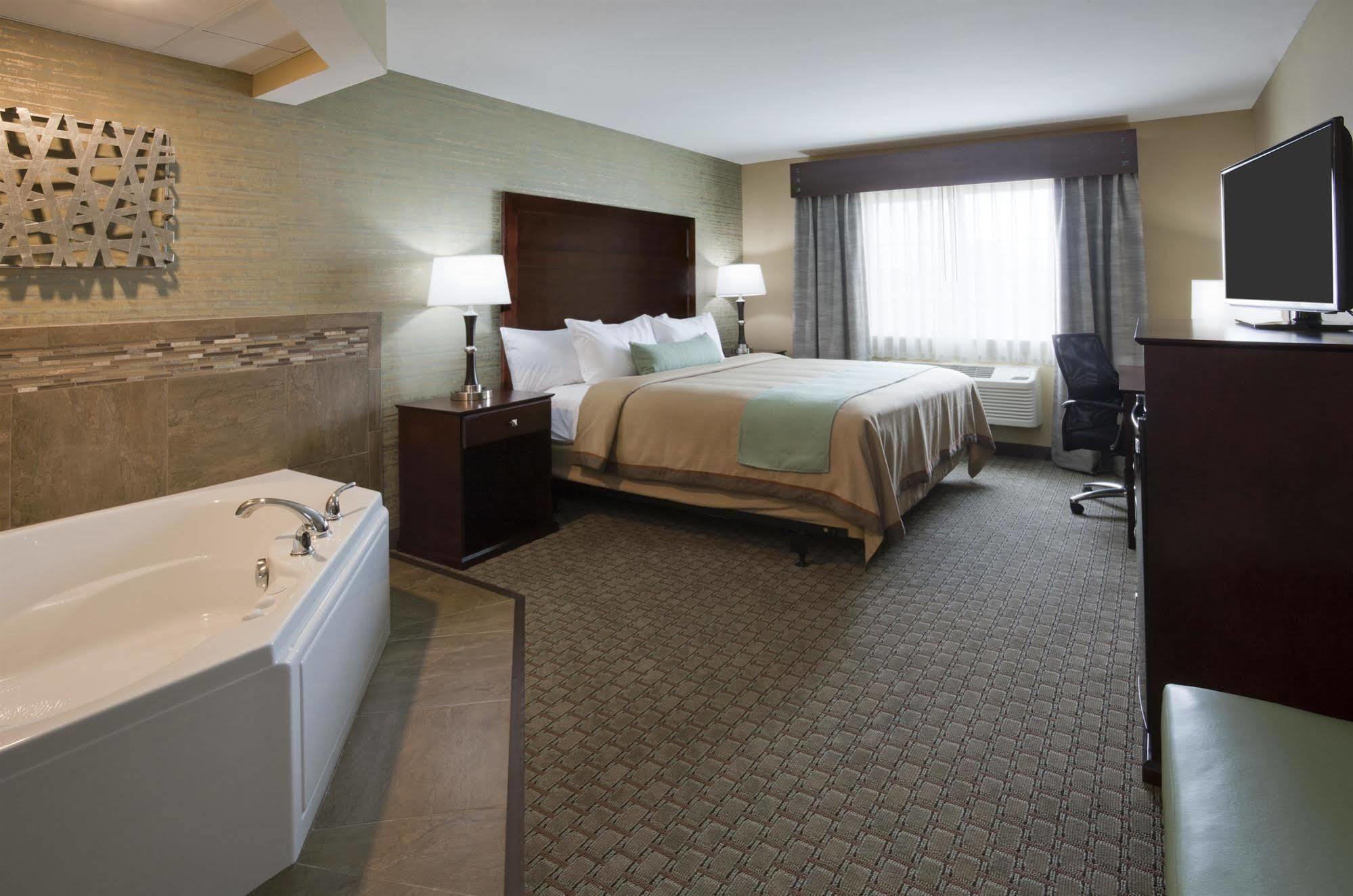 Grandstay Hotel & Suites - Morris Zewnętrze zdjęcie