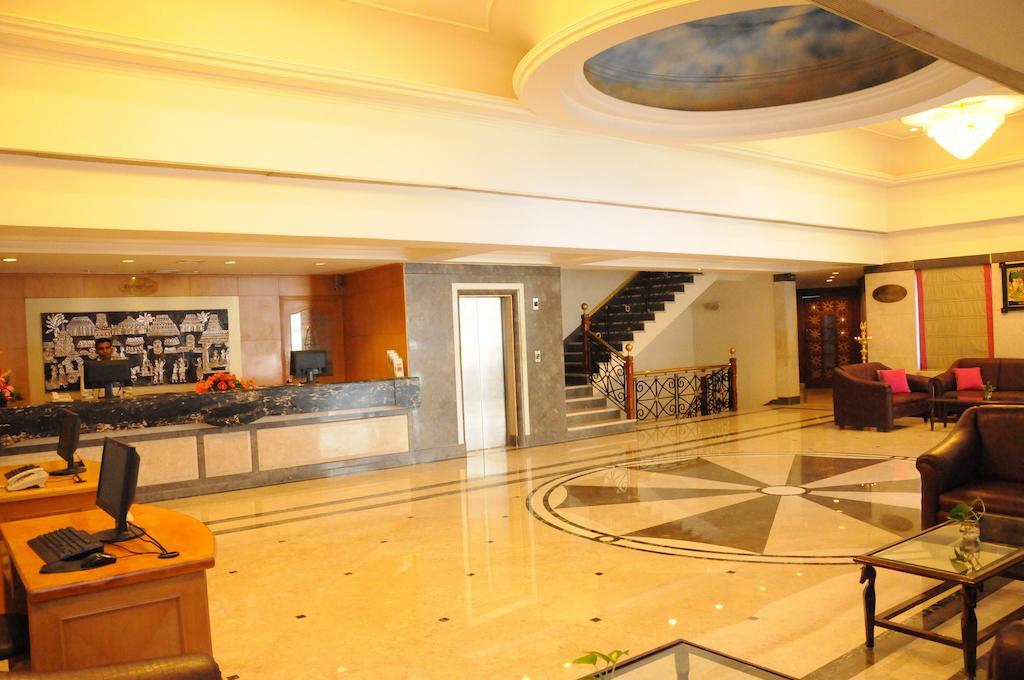 Regency Kanchipuram By Grt Hotels Zewnętrze zdjęcie
