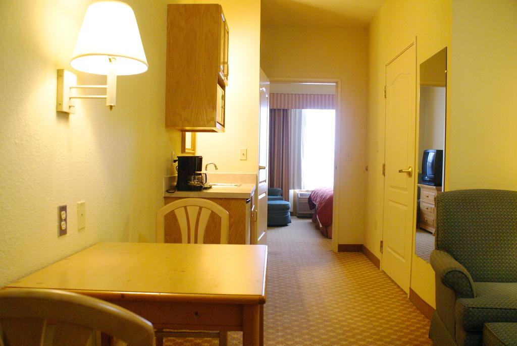 Lexington Inn & Suites Columbus-Polaris Zewnętrze zdjęcie