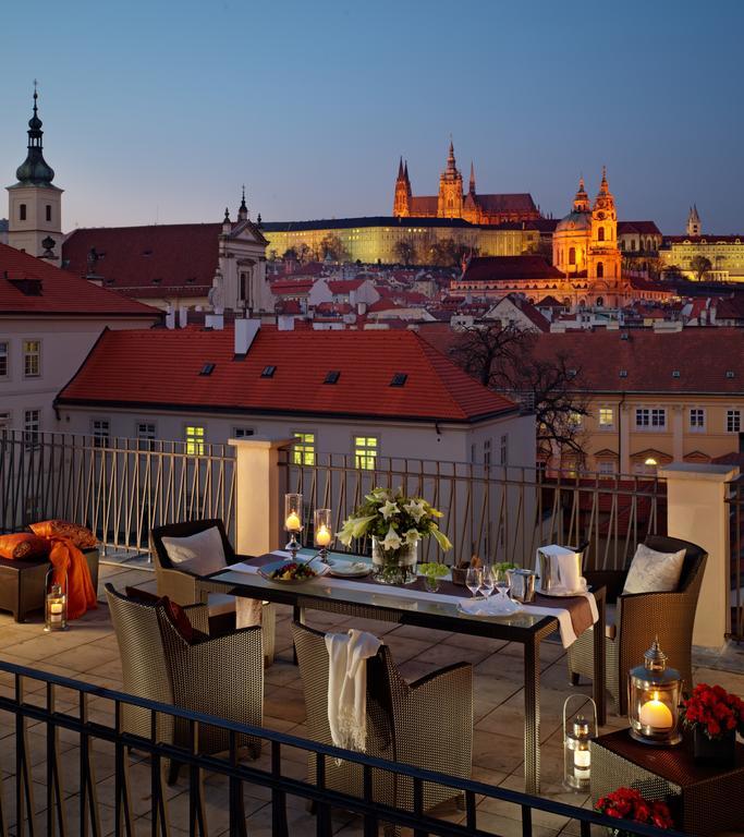 Hotel Mandarin Oriental, Praga Zewnętrze zdjęcie