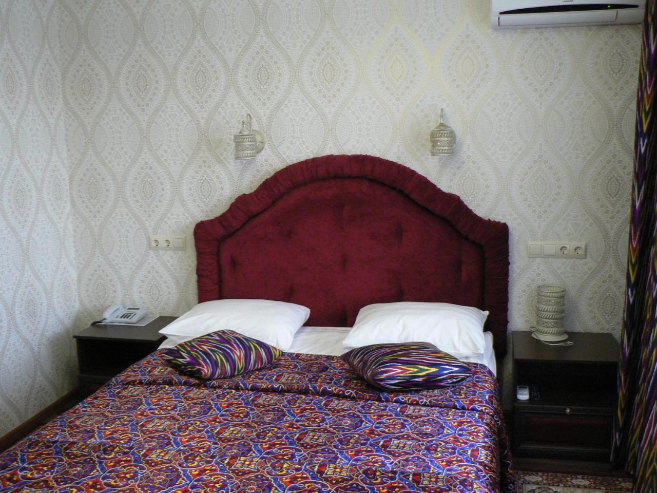 Hotel Noworosyjsk Zewnętrze zdjęcie