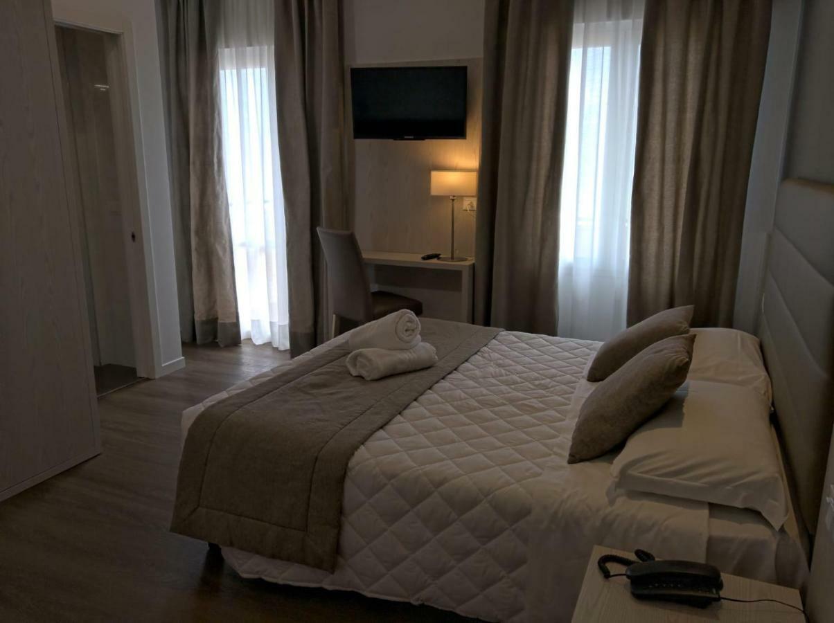 Hotel Loreley Lido di Jesolo Zewnętrze zdjęcie