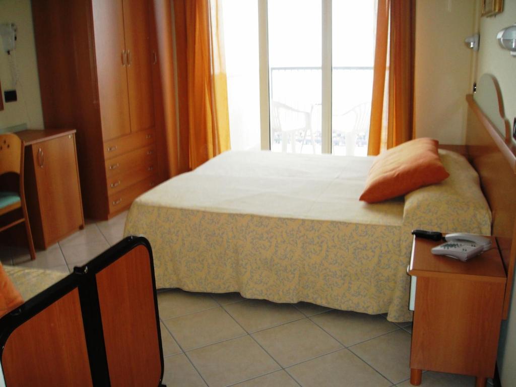 Hotel Atlantic Giulianova Pokój zdjęcie