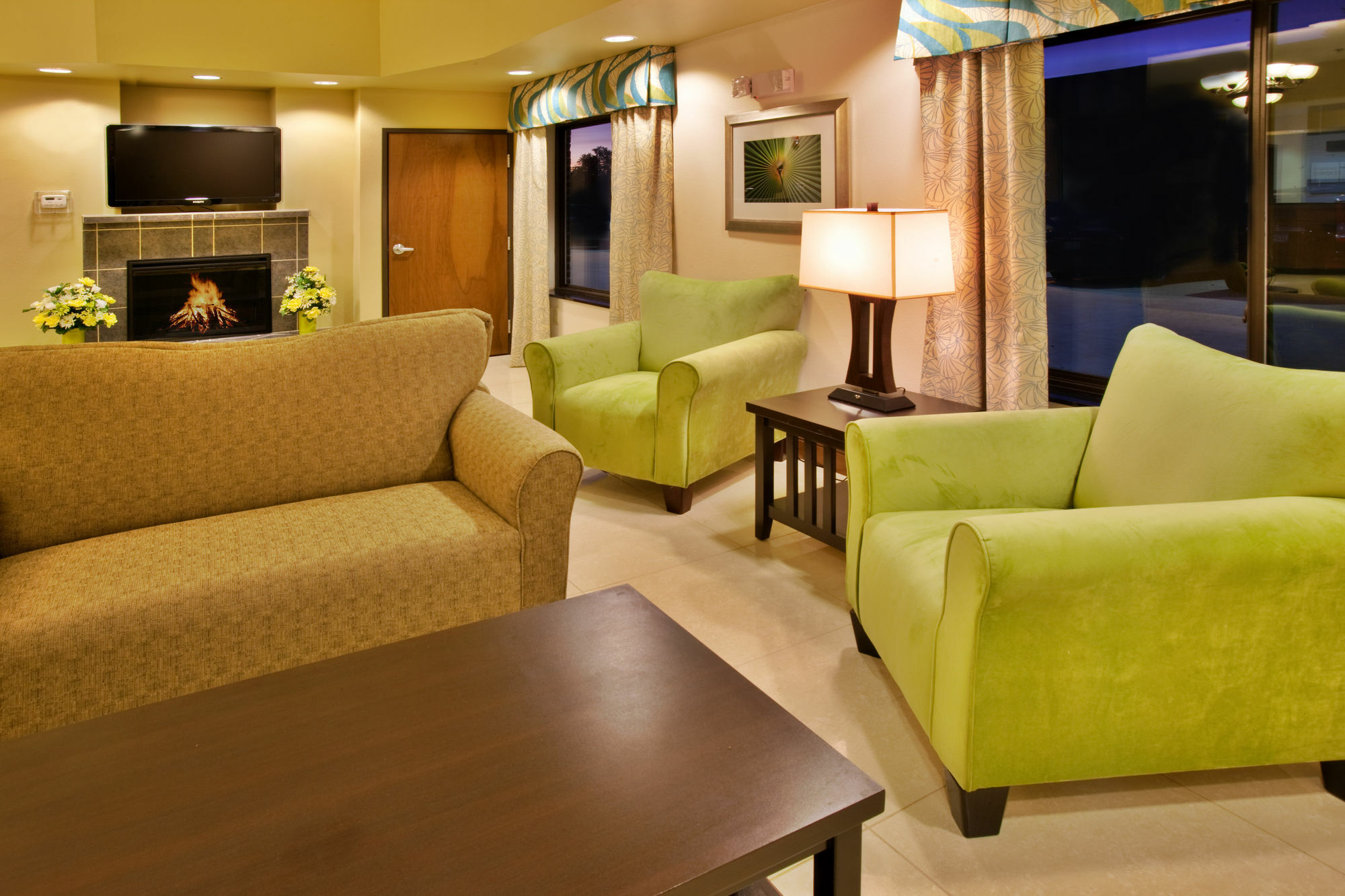 Holiday Inn Express- Waterloo/Cedar Falls, An Ihg Hotel Zewnętrze zdjęcie