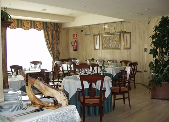 Hotel Sierra Real Alpedrete Restauracja zdjęcie