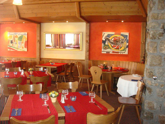 Schweizerhaus Swiss Quality Hotel Maloja Restauracja zdjęcie
