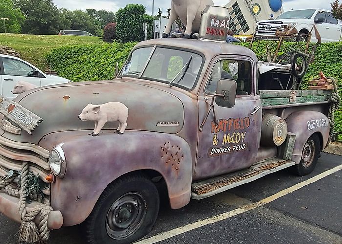 Hatfield & McCoy Dinner Show photo