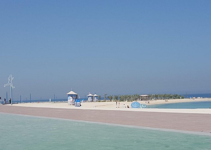 Jumeirah Beach photo