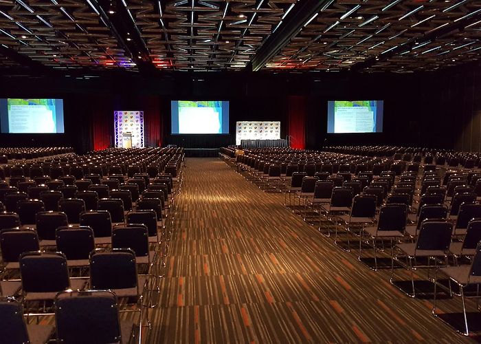 Convention Centre Montreal photo