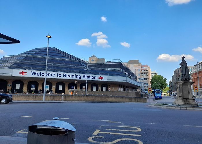 Reading Station photo