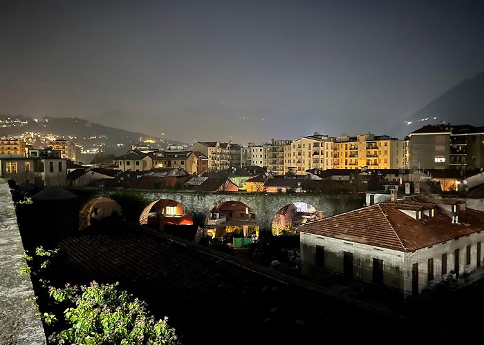 Como San Giovanni Train Station photo
