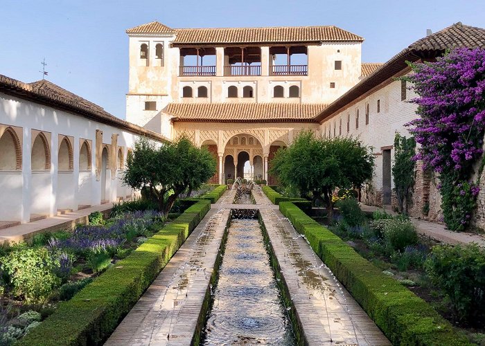 Alhambra and Generalife History of the Alhambra's Paradisal Gardens and Courtyards - Lions ... photo