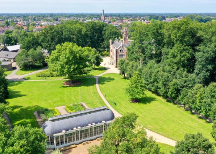 Kasteel de Schaffelaar Restaurant Oranjerie Lavande bij kasteel De Schaffelaar weer ... photo