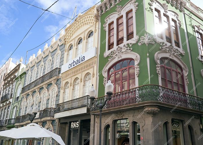 Calle Triana Premium Photo | Old buildings at the main shopping street calle ... photo