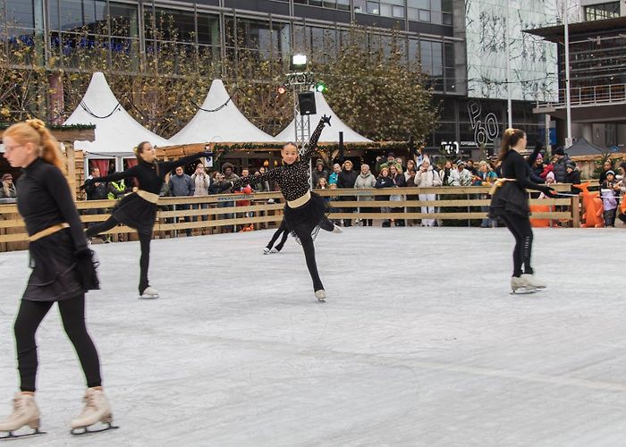 Stadsplein Schaatsbaan op Stadsplein Amstelveen feestelijk geopend - Nieuws ... photo