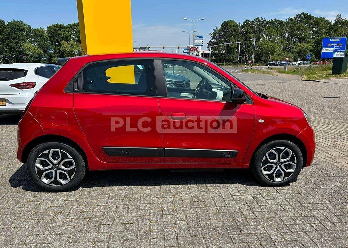 Retailpark Roermond Renault Twingo 2023 from Netherlands – PLC Auction photo