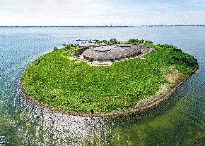 Forteiland Pampus Fortress Island Pampus | Live Hilversum photo