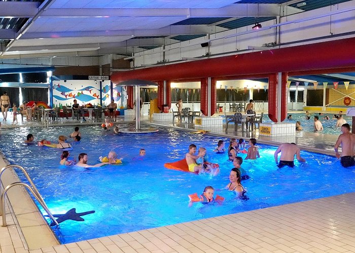 Zwemparadijs De Dobe Schwimming for leisure in West-Terschelling | Swimming, Activity ... photo