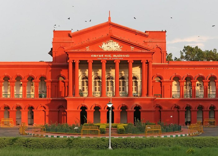 Bangalore High Court 04 | October | 2013 | Iris sans frontières photo