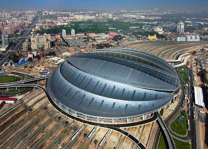 Beijing South Station Beijing South Railway Station [2362x1301] : r/InfrastructurePorn photo