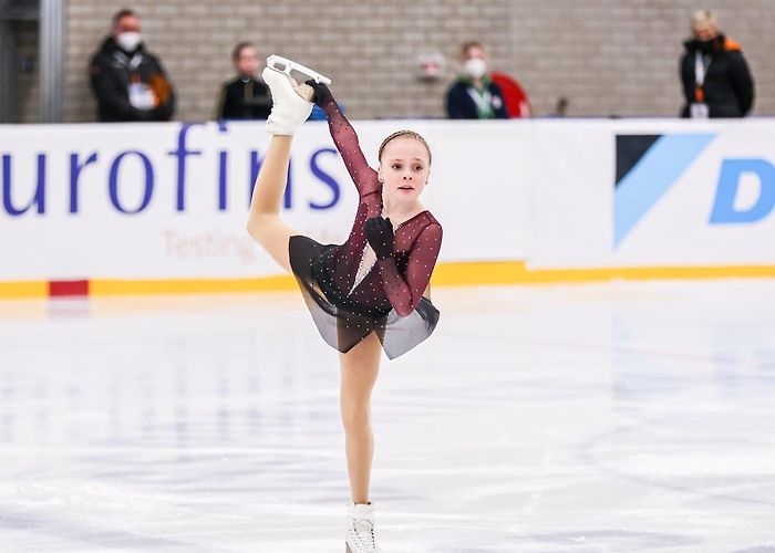 IJsbaan Macey Mellema uit Oostzaan opnieuw Nederlands kampioen | Al het ... photo