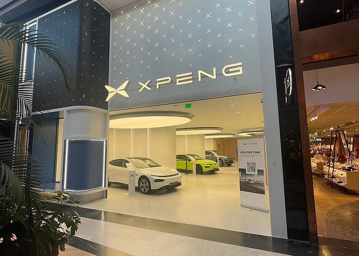 Leeuwenbergh Golf Westfield Mall of the Netherlands - All You Need to Know BEFORE ... photo