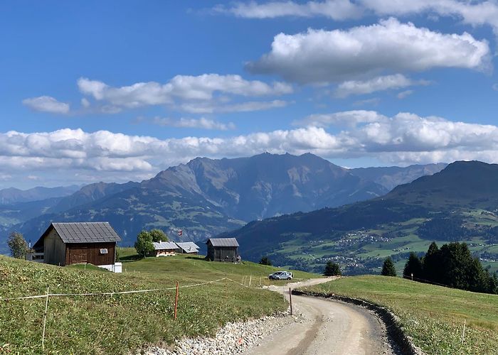 Miret - Fil Breil/Brigels - Val Frisal Rundwanderung - BERGFEX - Hiking - Tour ... photo