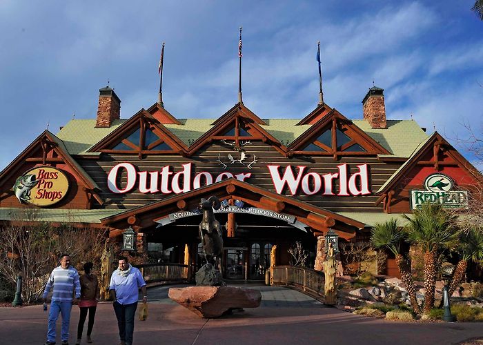 Bass Pro Shops The Las Vegas "Bass Pro Shops - Outdoor World” store | all4shooters photo