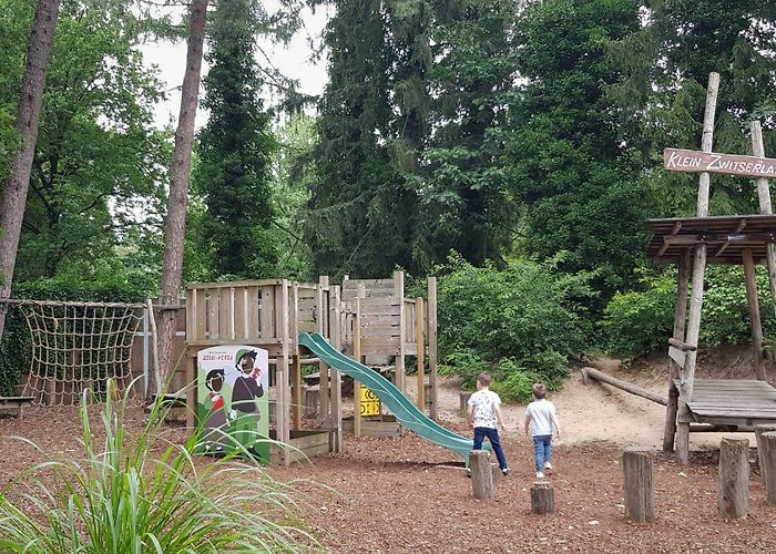 Kinderboerderij 't Woelige Nest Restaurant Klein Zwitserland Driebergen, eten & spelen in ... photo