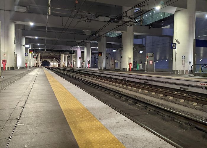 Bologna Centrale Railway Station Bologna Central Station - Italia.it photo