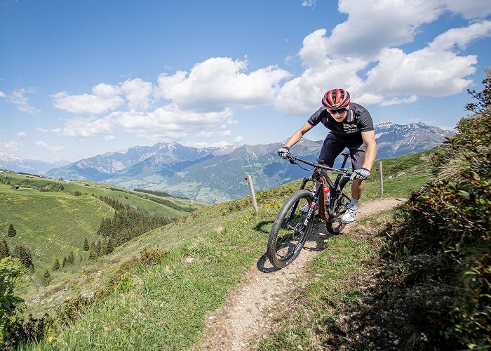 Cuolm Sura The Top MTB Rides in Obersaxen: find your trail | Outdooractive photo