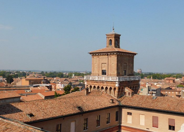 Ferrara photo