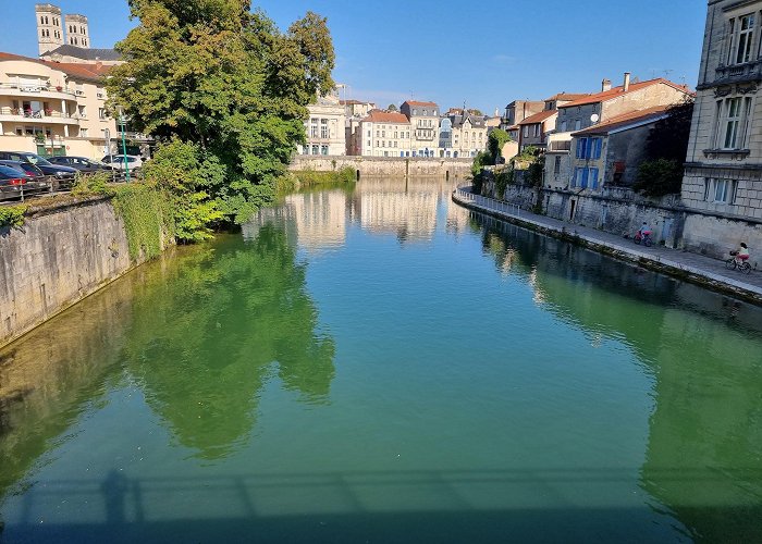 Verdun-sur-Meuse photo