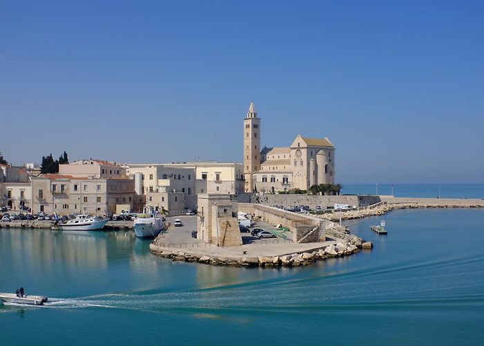 Trani photo