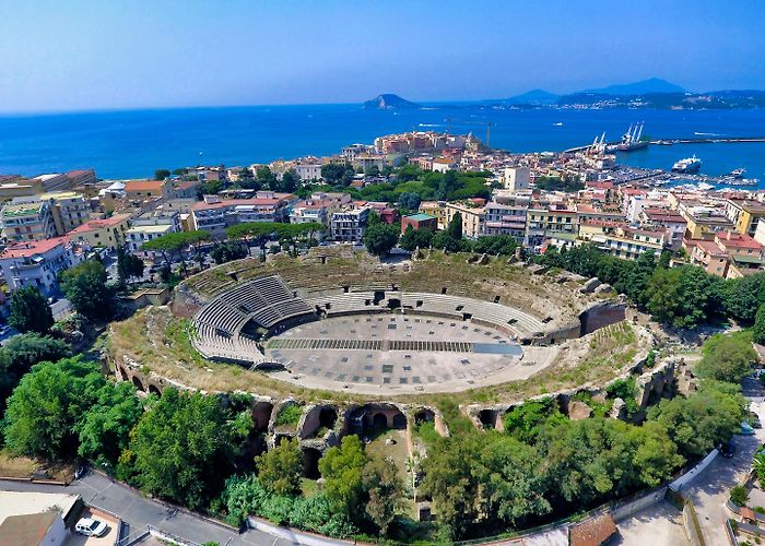 Pozzuoli photo