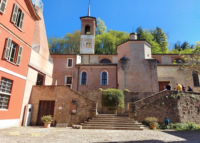 Santo Stefano Belbo photo