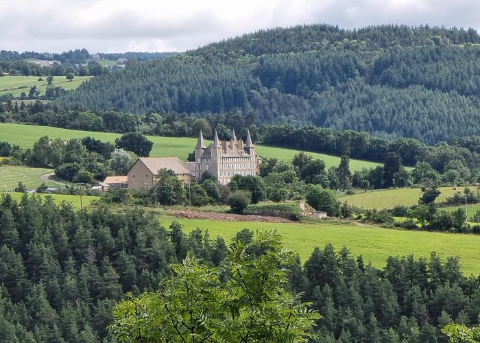 Bourgs sur Colagne photo